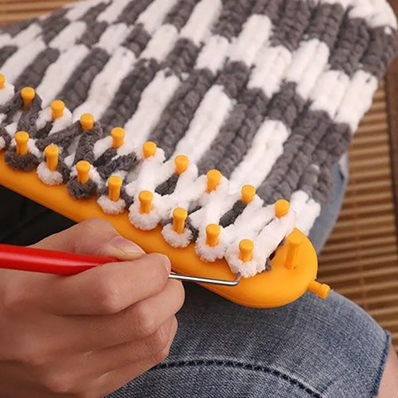 Пластиковый инструмент для сшивания носков с помпоном и шаши - Вязальный ткацкий станок своими руками